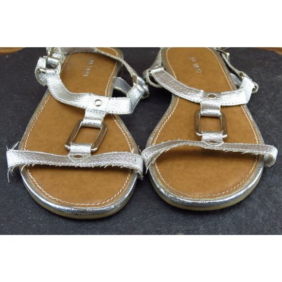 Nine West Size 6.5 M Silver Gladiator Synthetic Women Sandal Shoes - Picture 2 of 8
